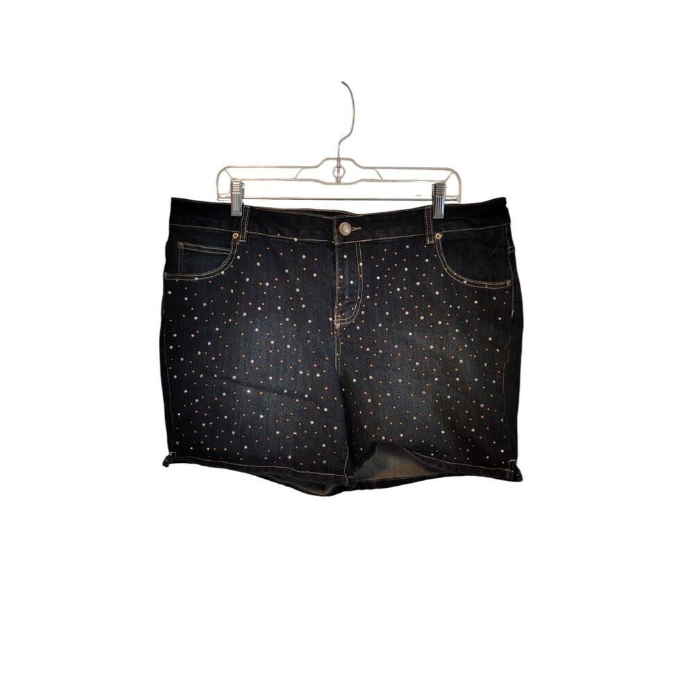Roz & Ali Dark Wash Studded Embellished Mid Rise Denim shorts